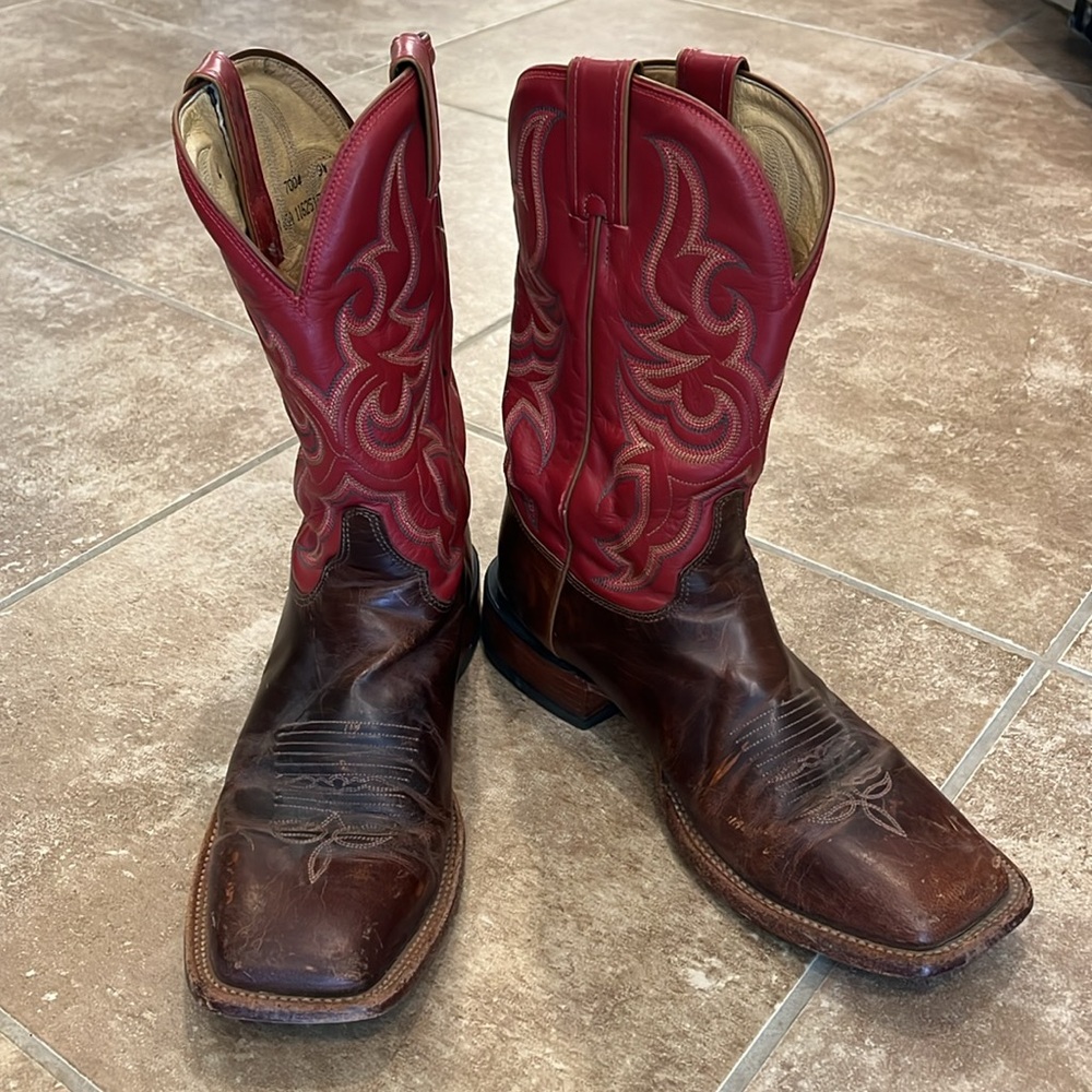 Justin Men AQHA Remuda Western Boot w/ Goat Foot Double Stitched Square Toe 9.5